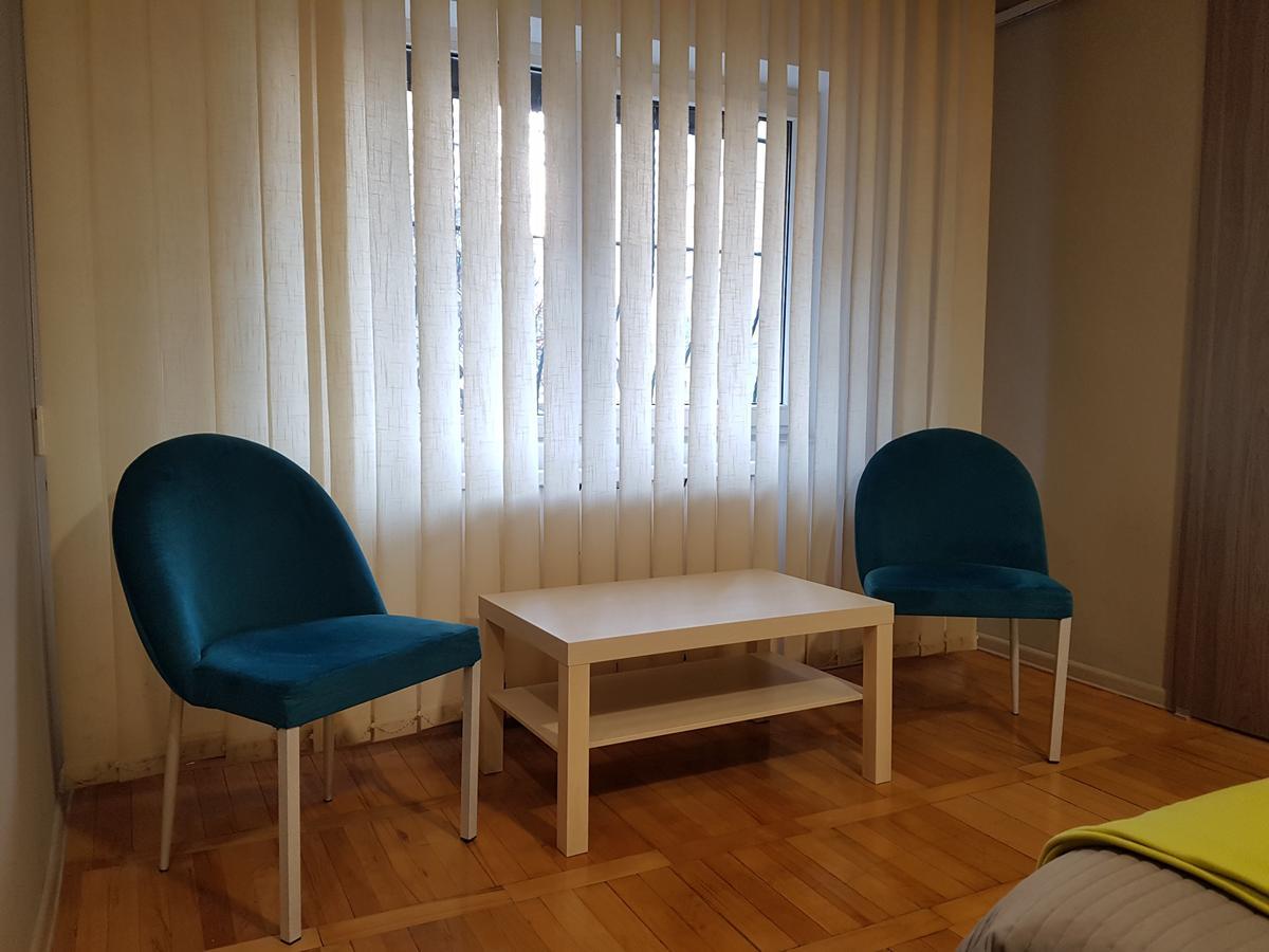 Woodstone Apartment Ploiesti Exterior photo